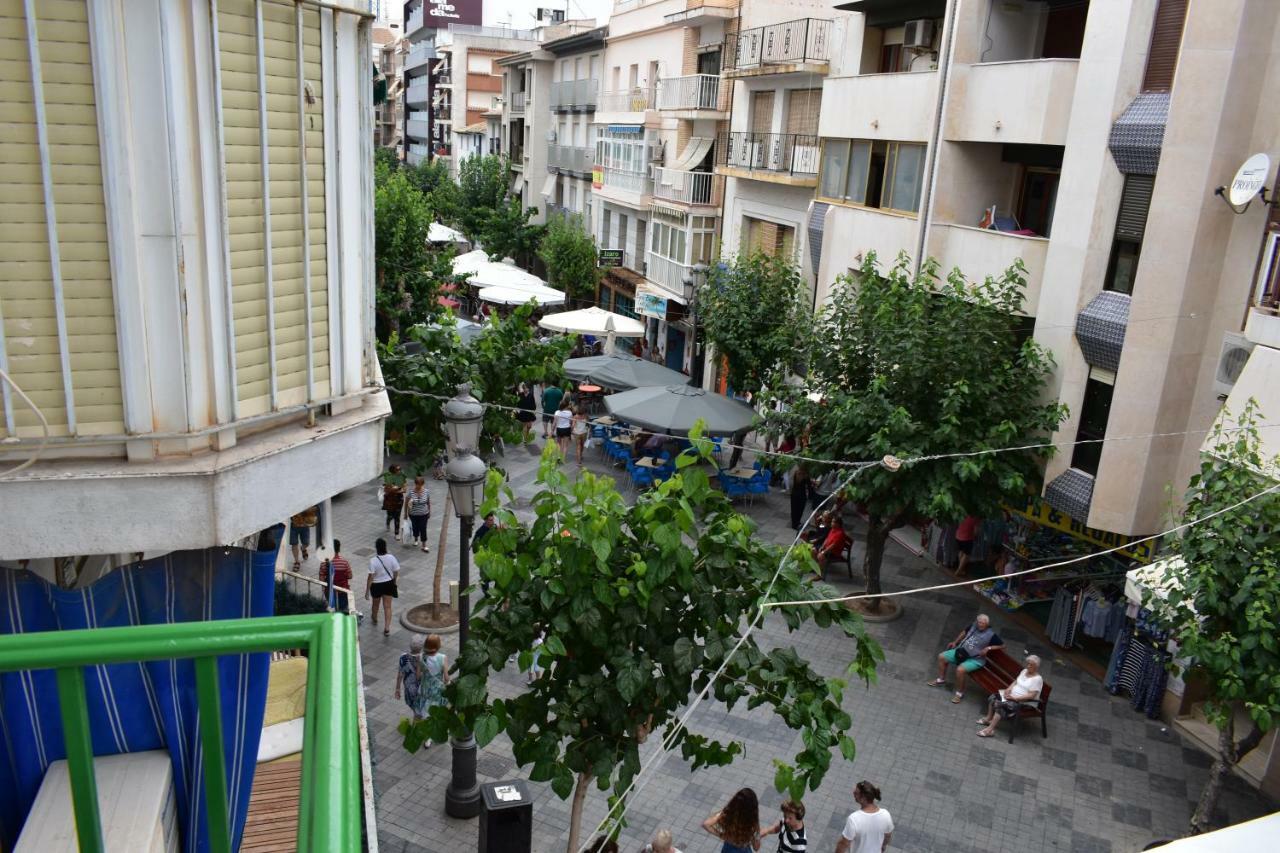 Alameda Centro Apartamento Trg 貝尼多姆 外观 照片